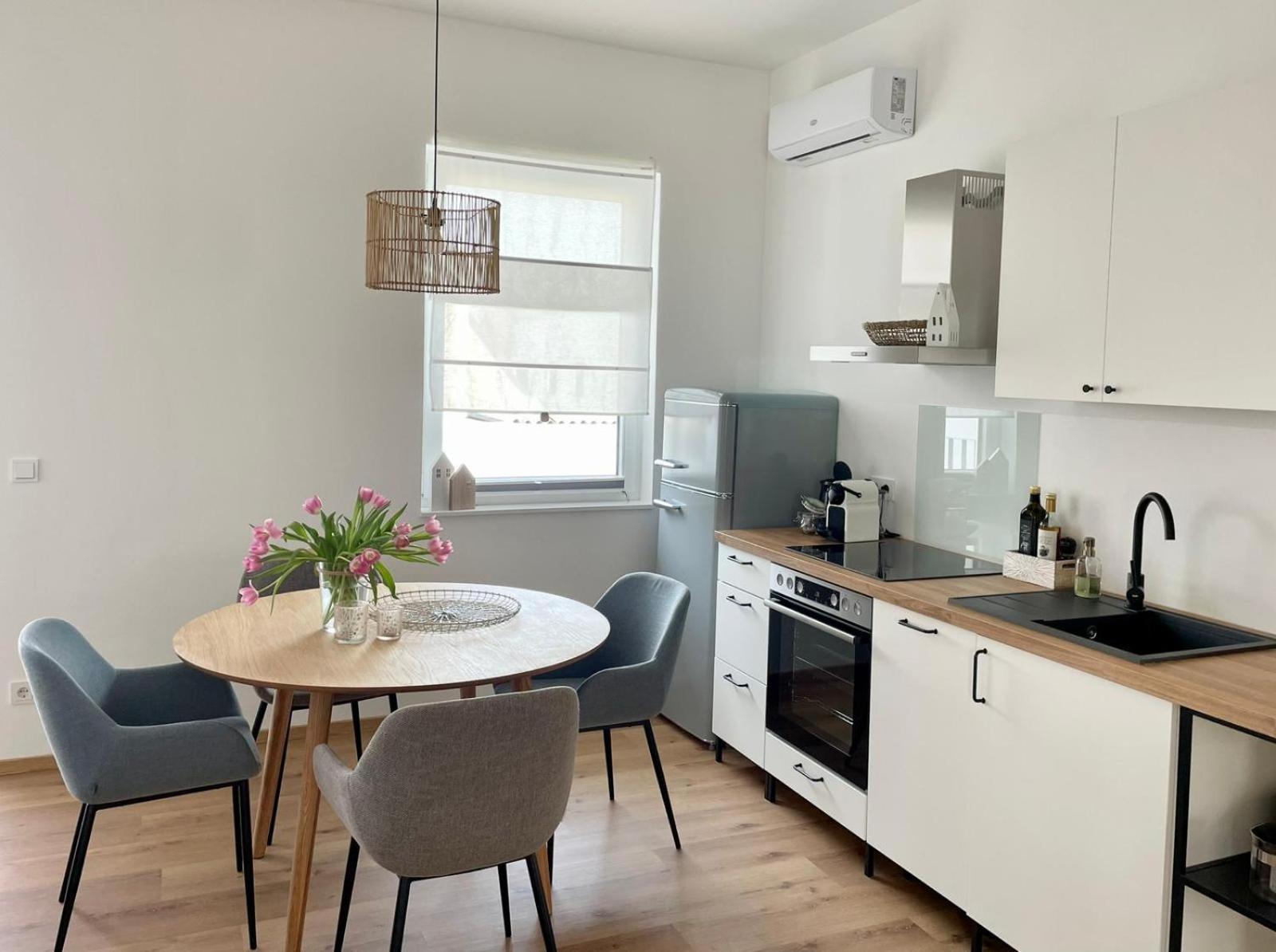 Pannonia Apartments 莫比斯希安西 外观 照片